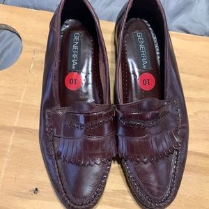 Generra mens leather loafers size 10